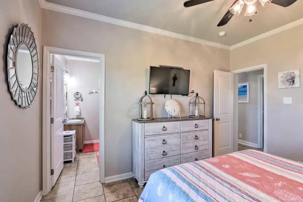 Coastal Heaven - Crystal Beach Relaxing Beach Home Bolivar Peninsula Bagian luar foto
